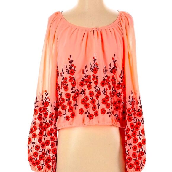 🌸FREE PEOPLE Coral Floral Embroidered boho Peasant blouse Top Med - Picture 3 of 9